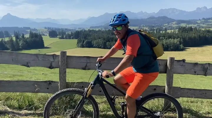 Fahrradfahrer  | © DAV Allgäu Immenstadt 