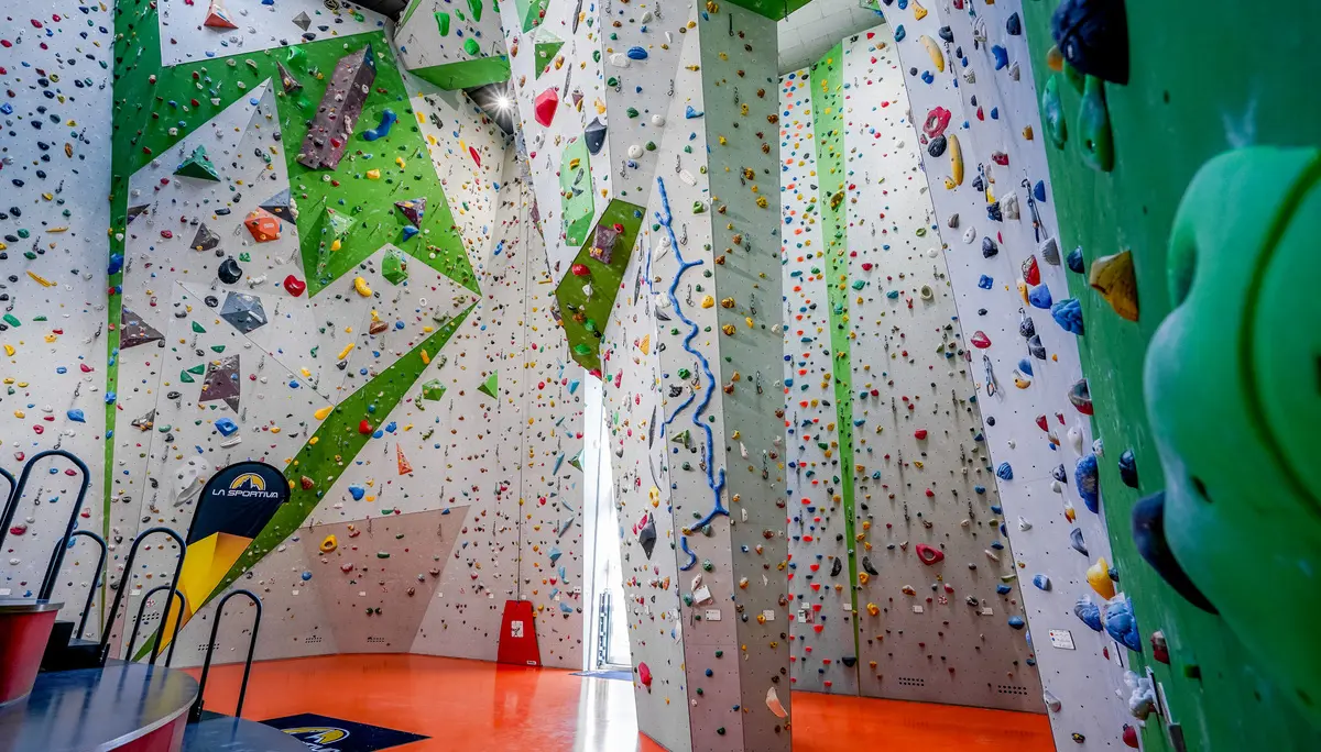 Kletterbereich Indoor | © Vinzent Weinbeer